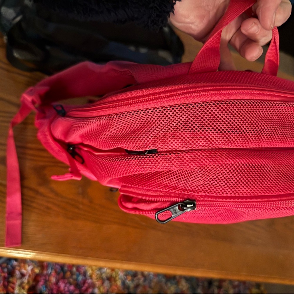 Nike Pink Mesh Backpack (+ free camo backpack) - Picture 4 of 7